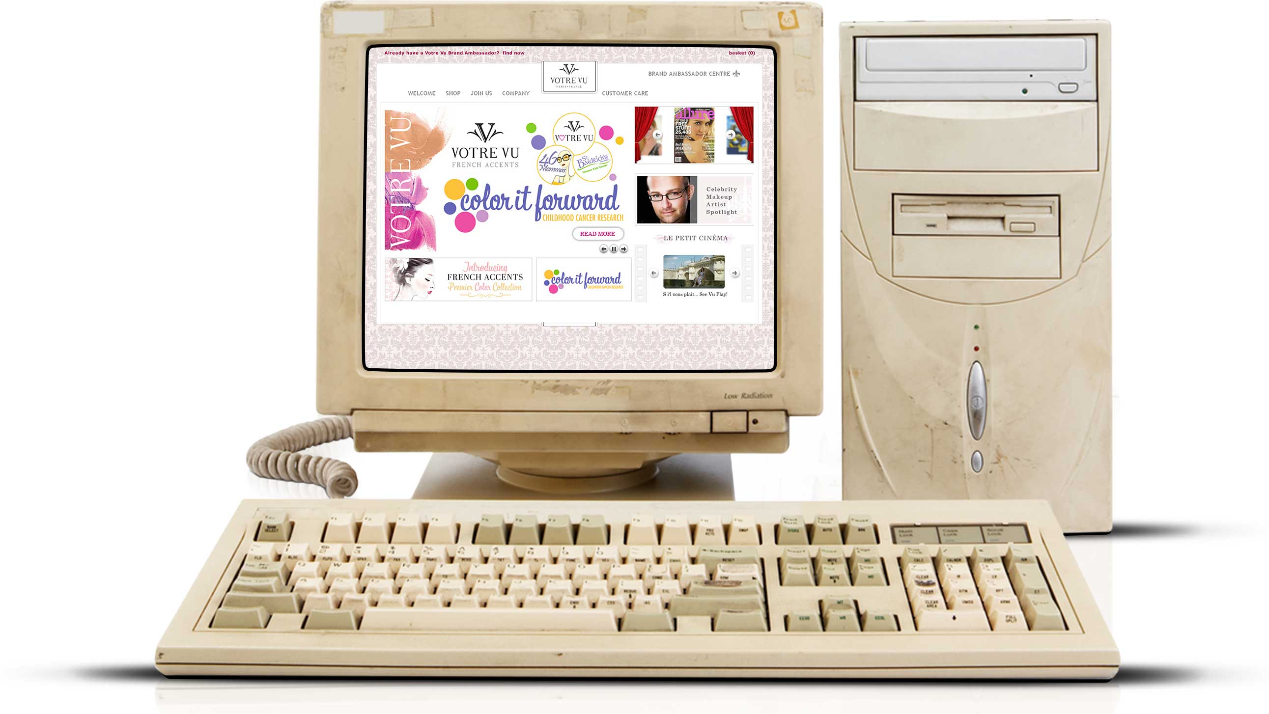 Vintage monitor showing old home page